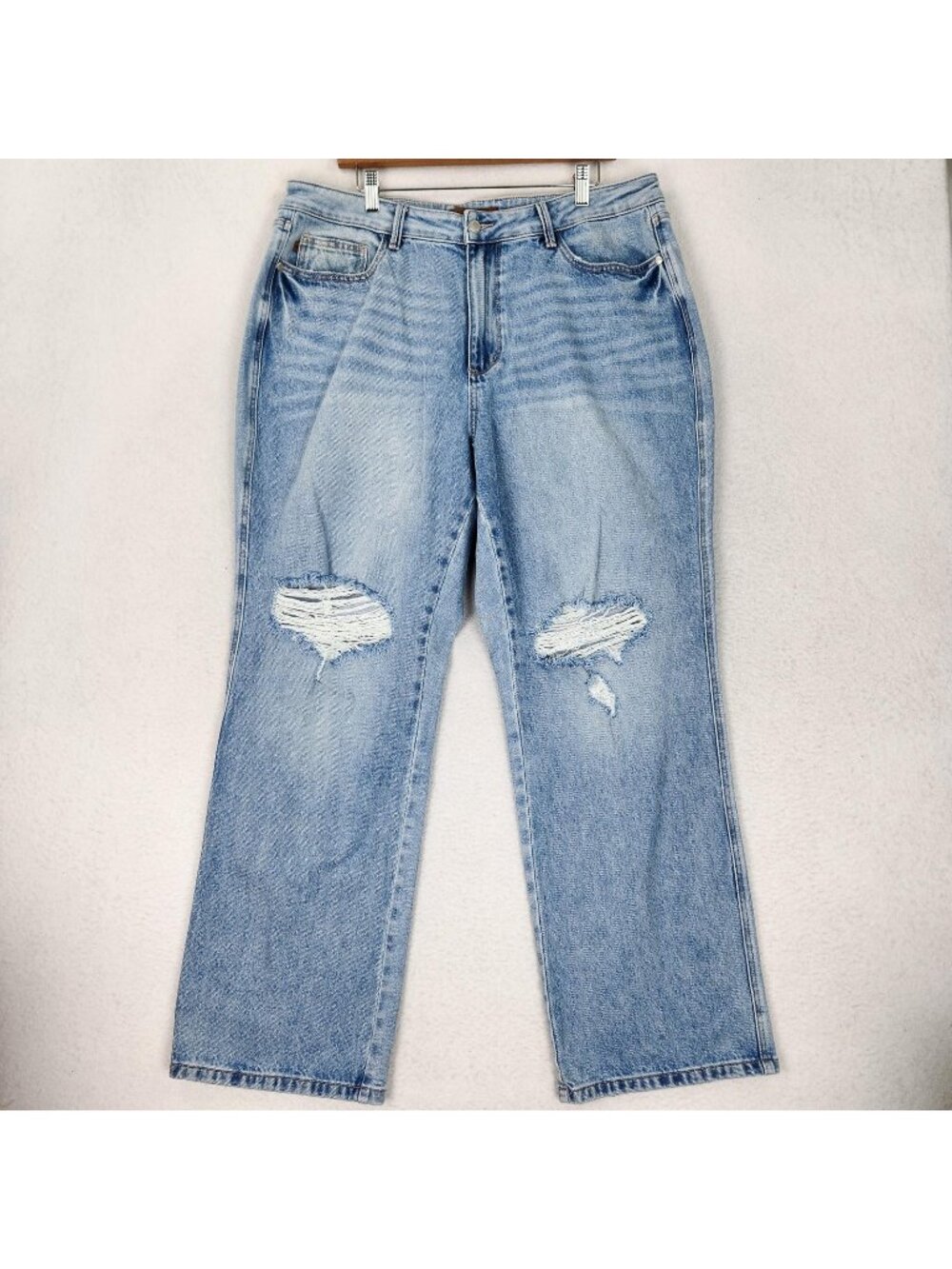 Judy Blue Jeans Womens 18W Blue 90s Straight Light Wash Distressed Baggy Denim